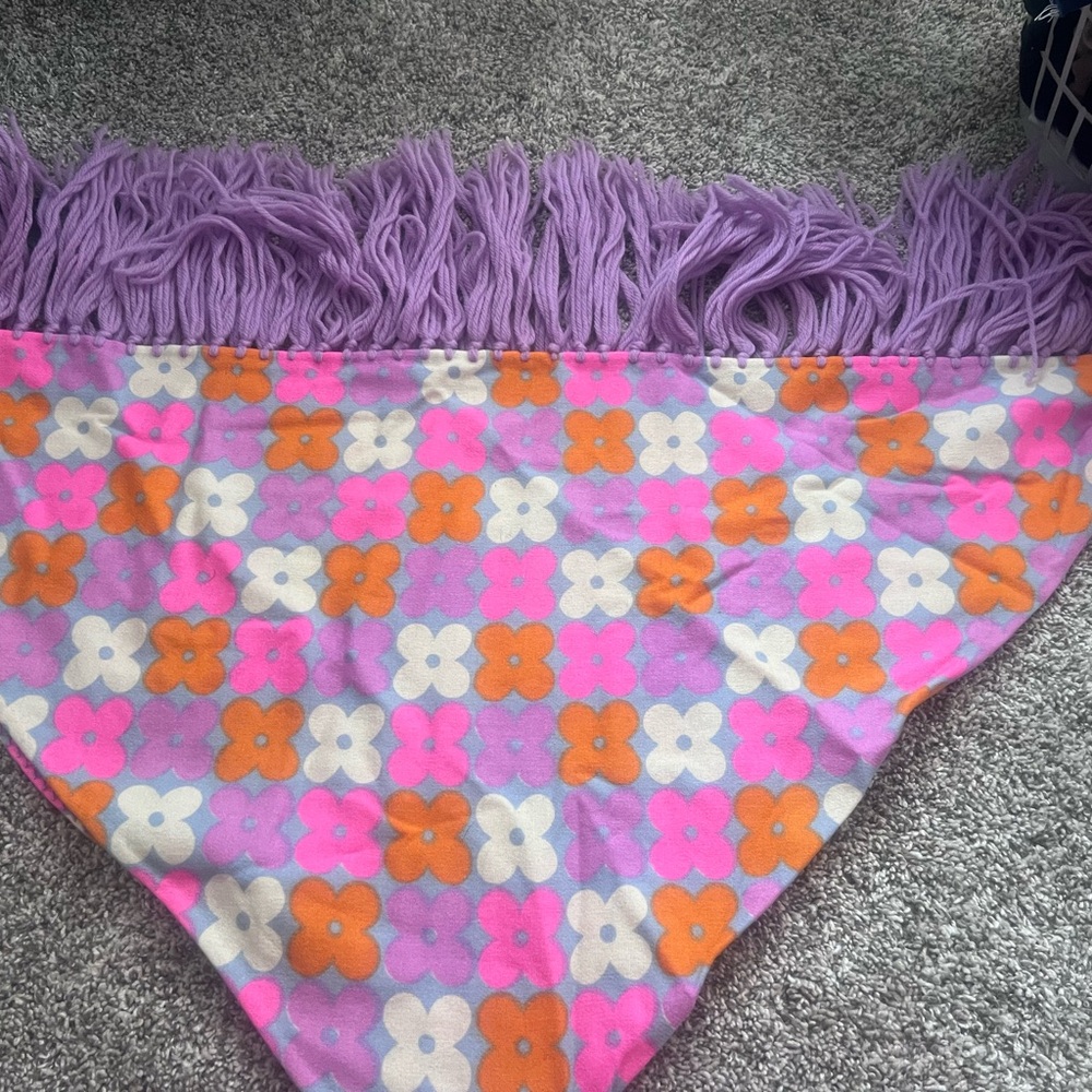 Le fleur 60’s scarf hand knitted